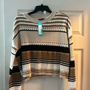 RD style Brucie long sleeve sweater. Beige in size medium